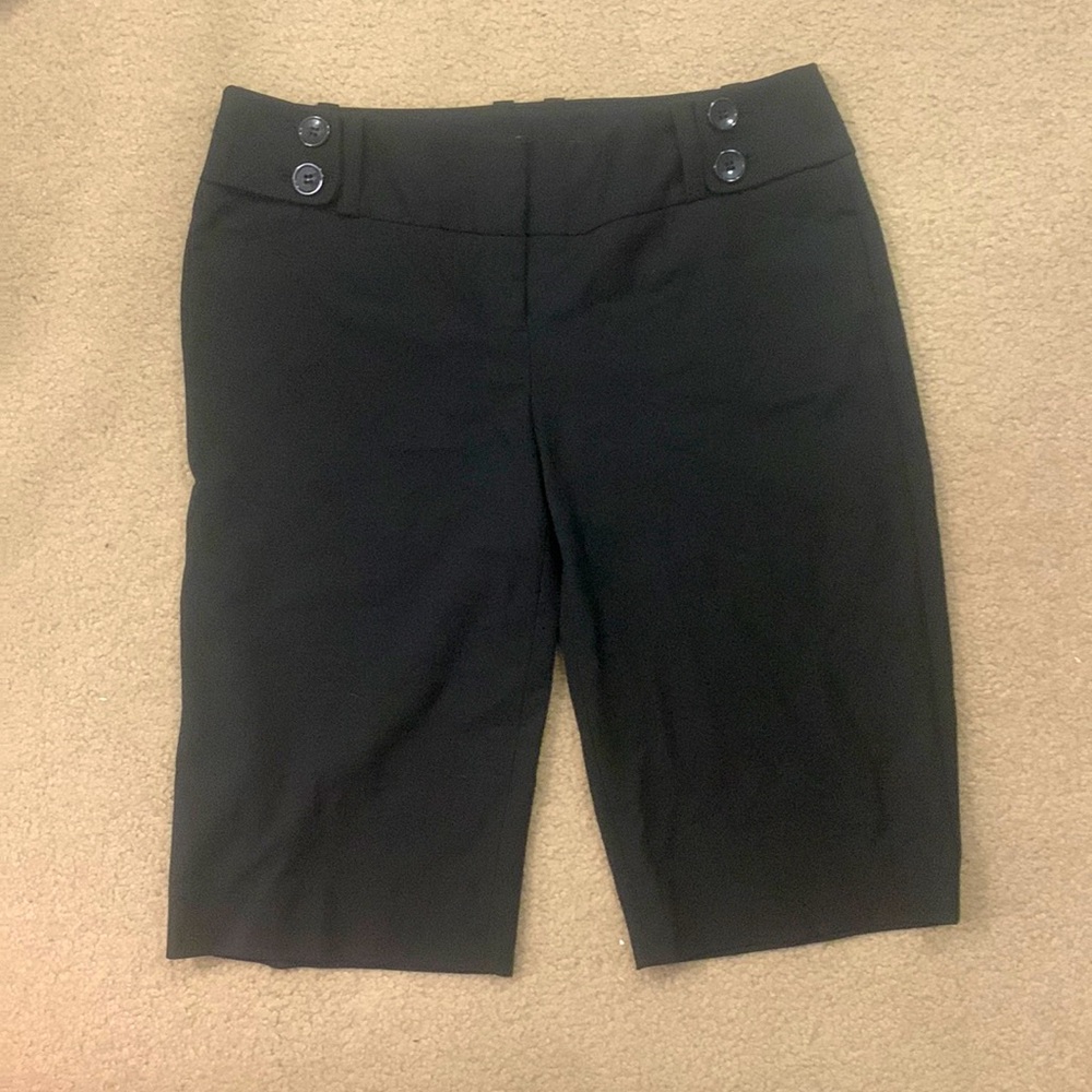 The Limited Women's Black Mid Rise Drew Fit Bermuda Shorts Sz 2